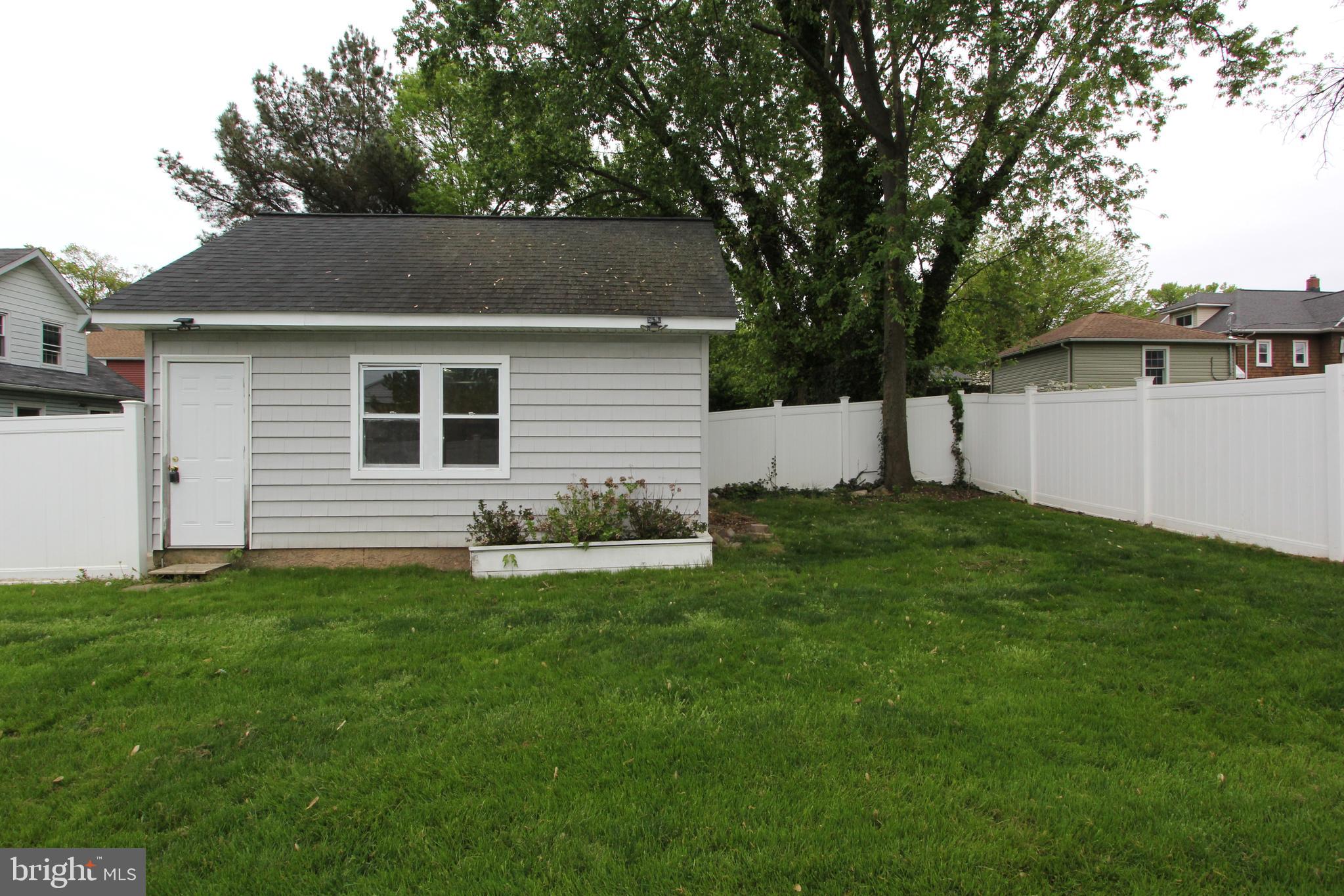 LINWOOD - Residential