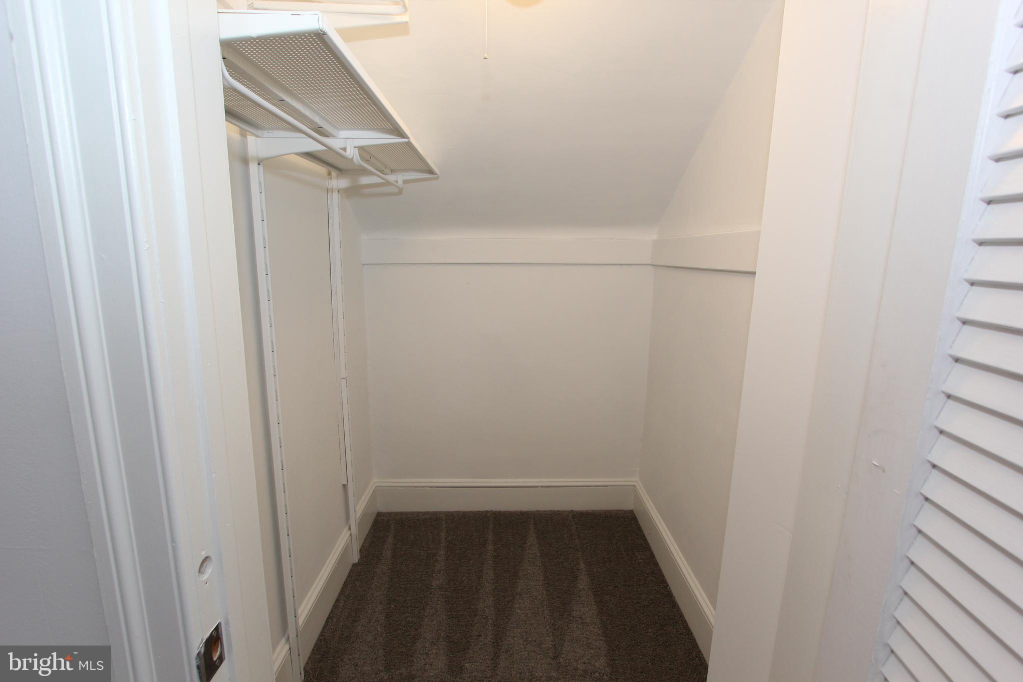LINWOOD - Residential