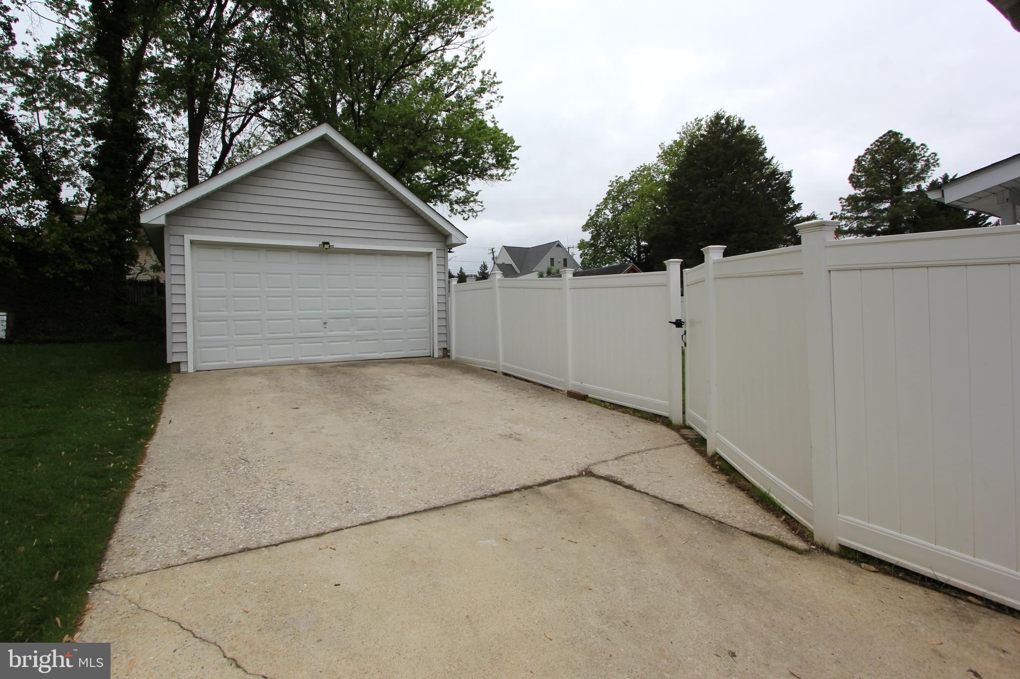 LINWOOD - Residential