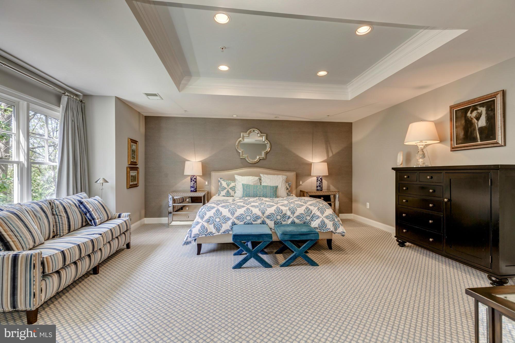 CHEVY CHASE MANOR - Residential