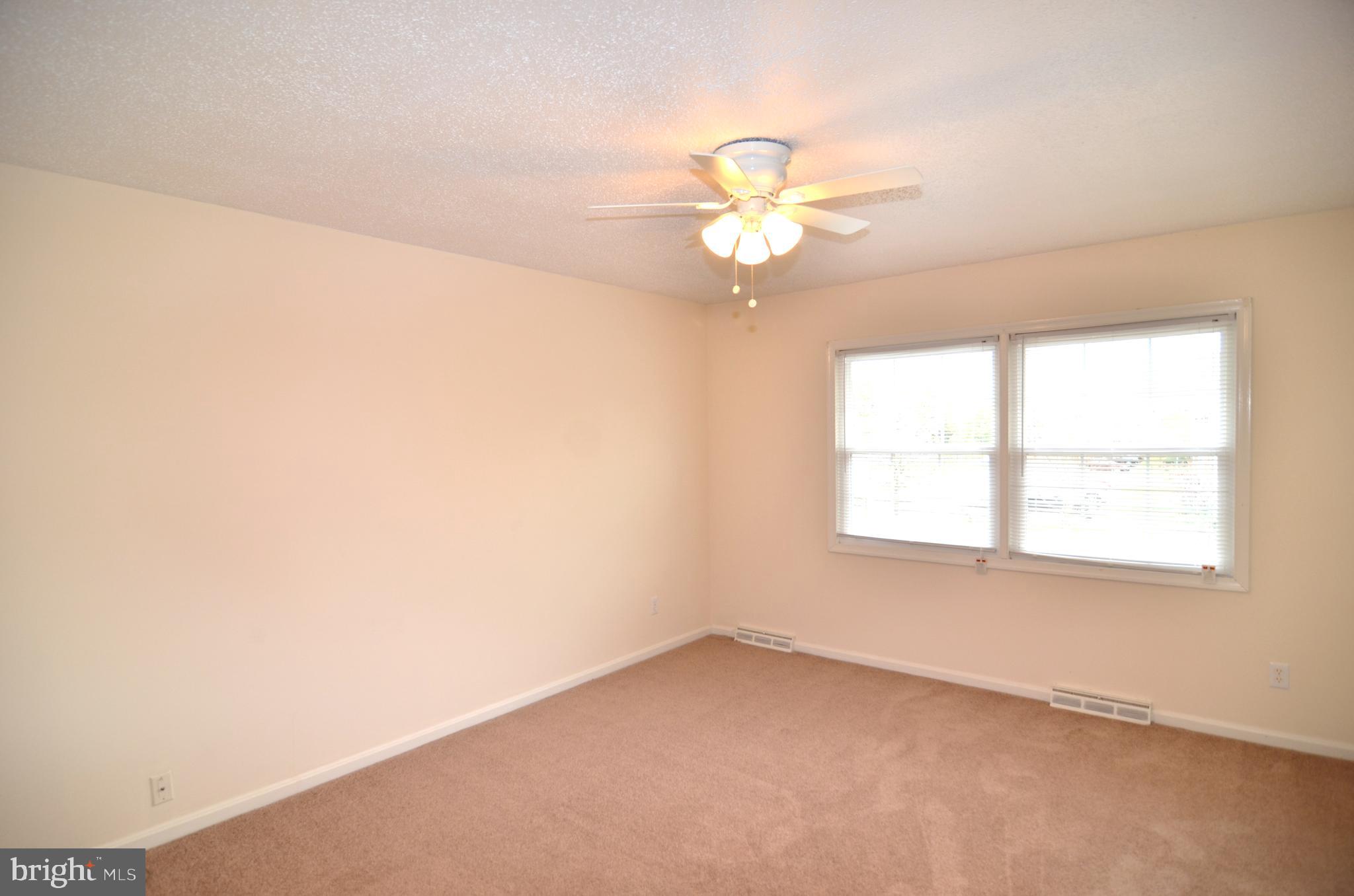 SPRING VALLEY - Residential Lease