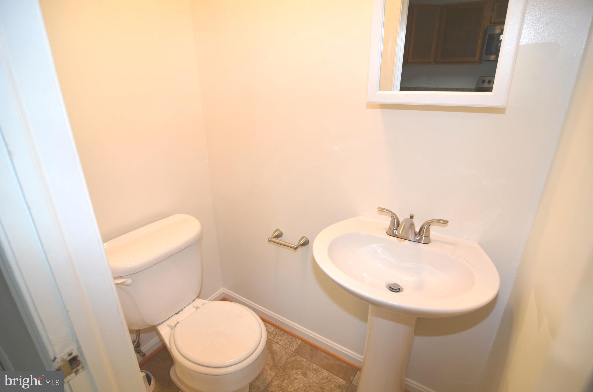 SPRING VALLEY - Residential Lease