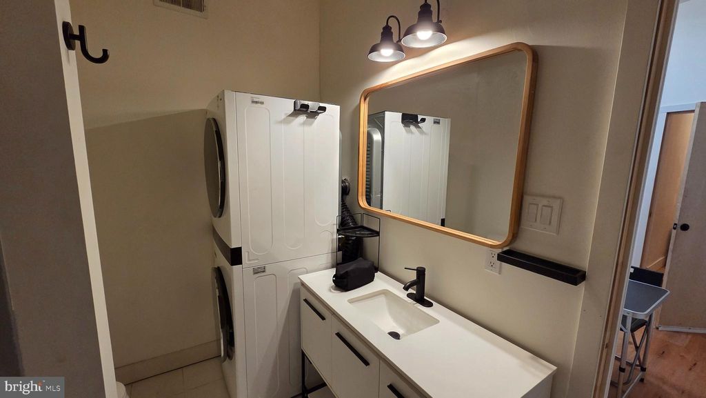 Photo of 2605 Frankford Avenue, PHILADELPHIA, PA 19125 (MLS # PAPH2573304)