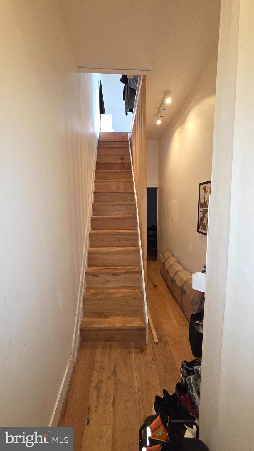 2605 FRANKFORD AVENUE