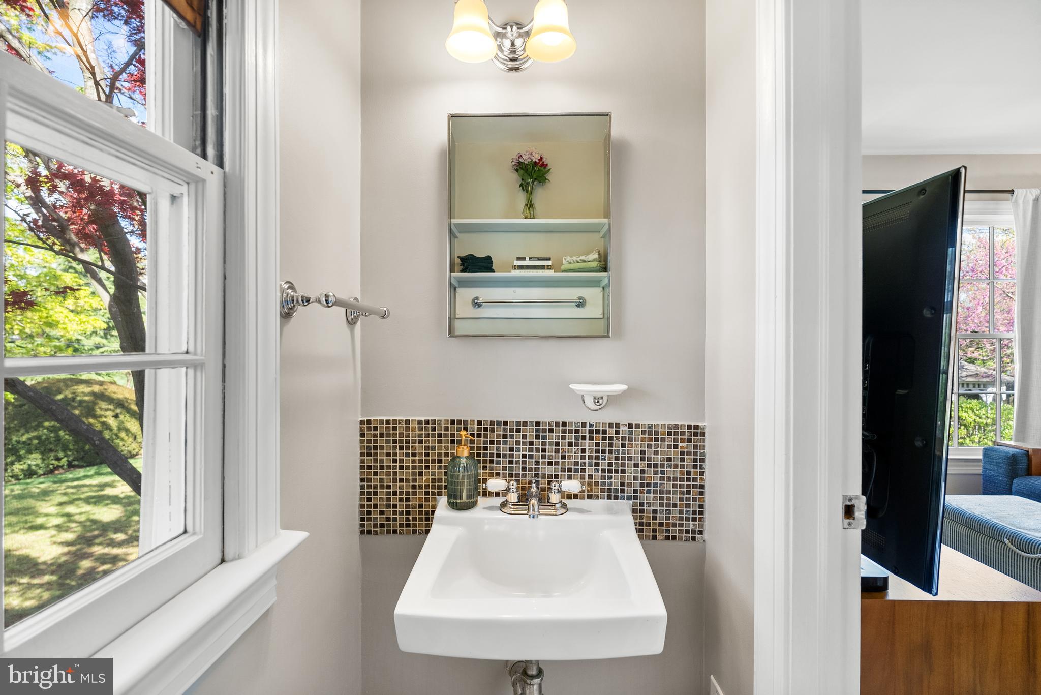 COLLEGE PARK - Residential