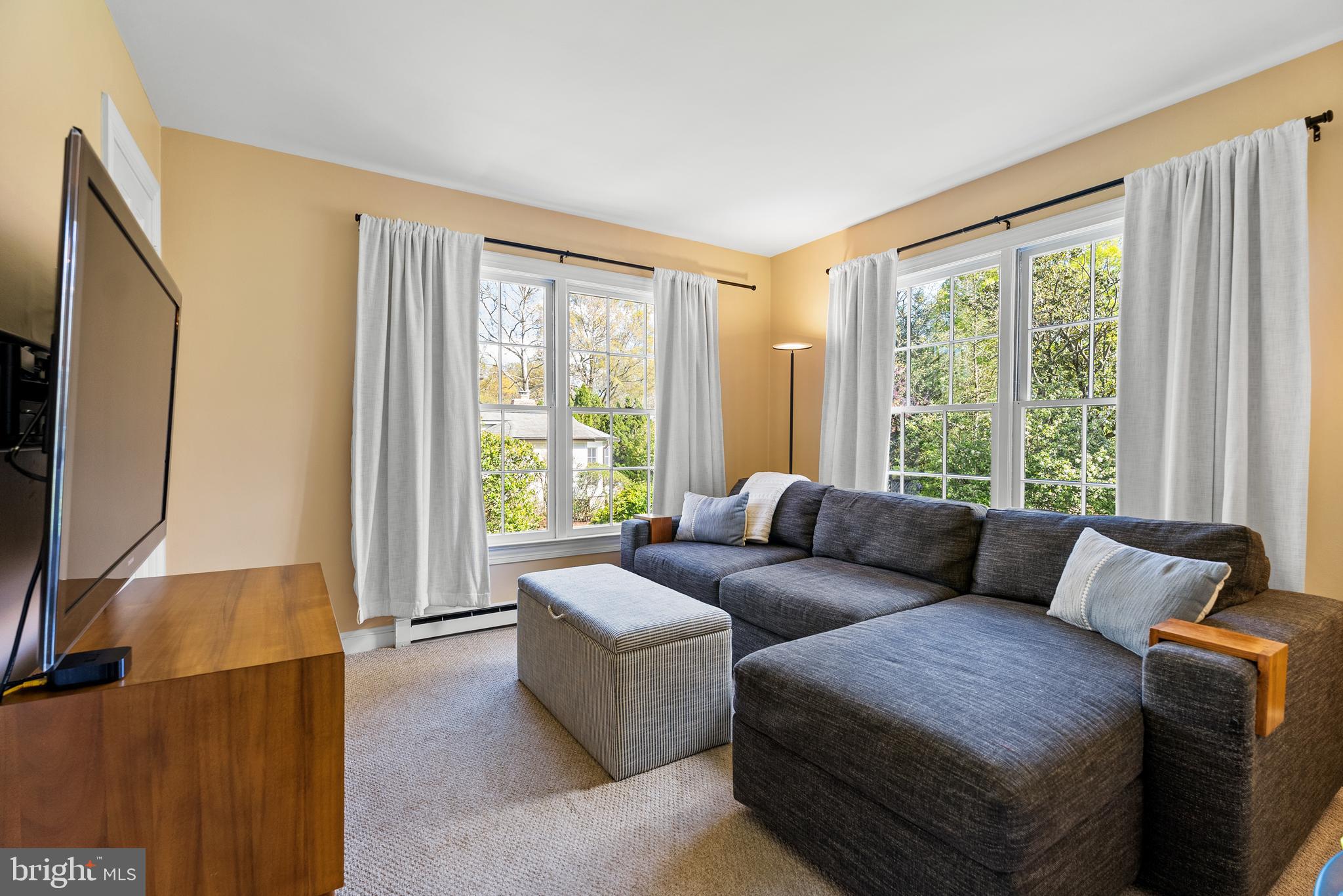 COLLEGE PARK - Residential