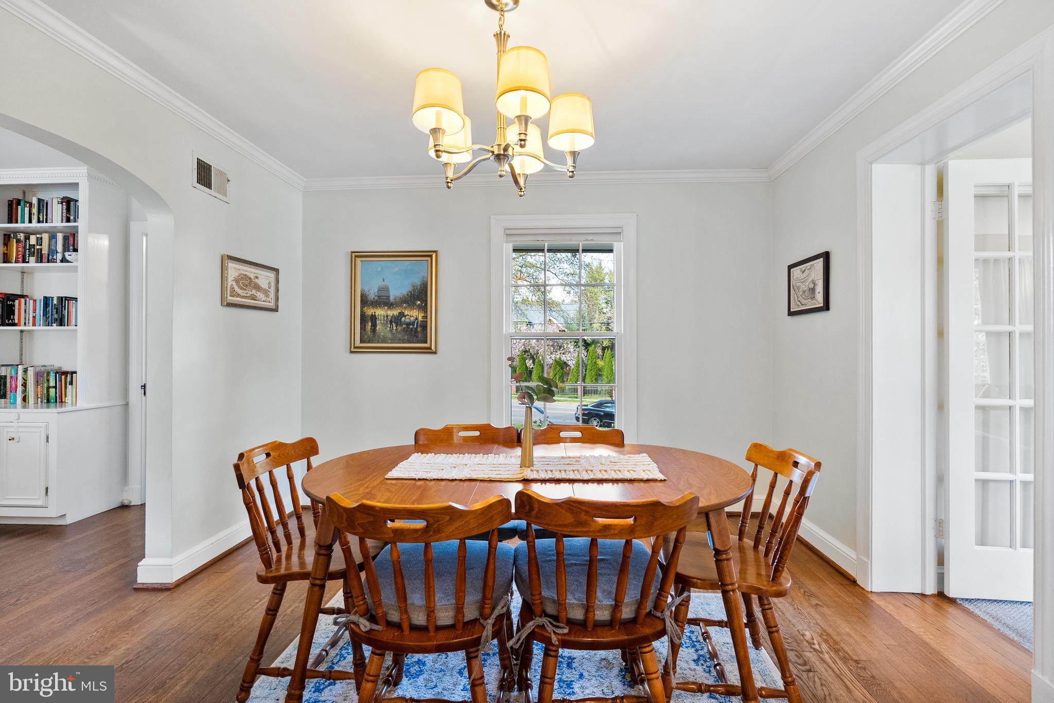 COLLEGE PARK - Residential