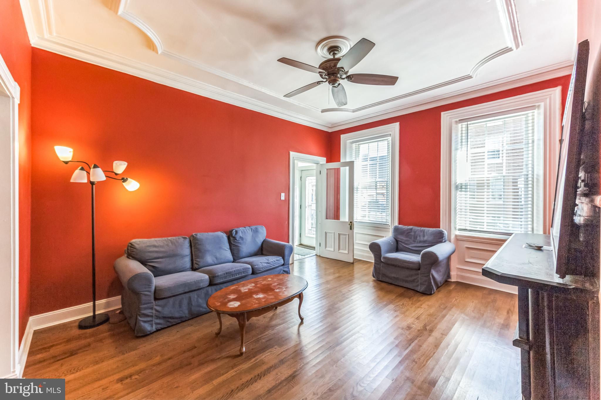 EAST KENSINGTON - Residential