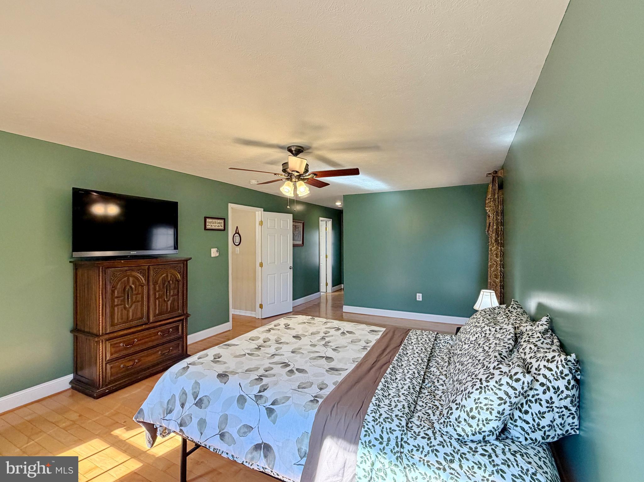 DOBBINS FARM - Residential