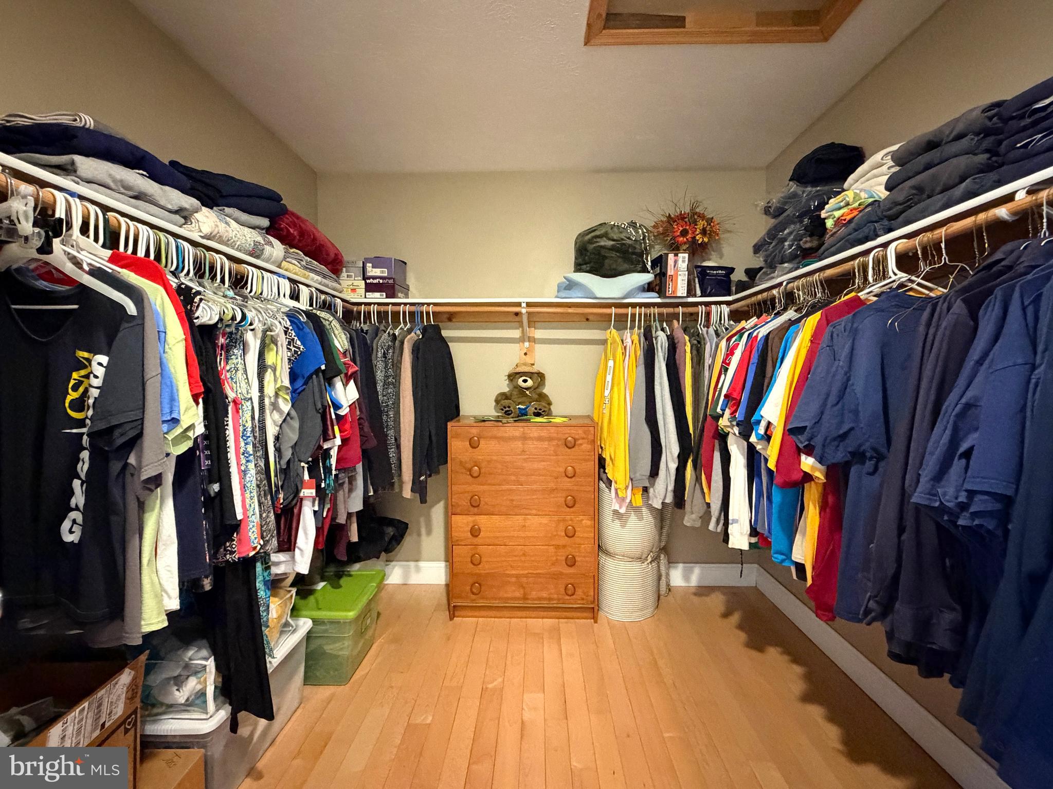 DOBBINS FARM - Residential