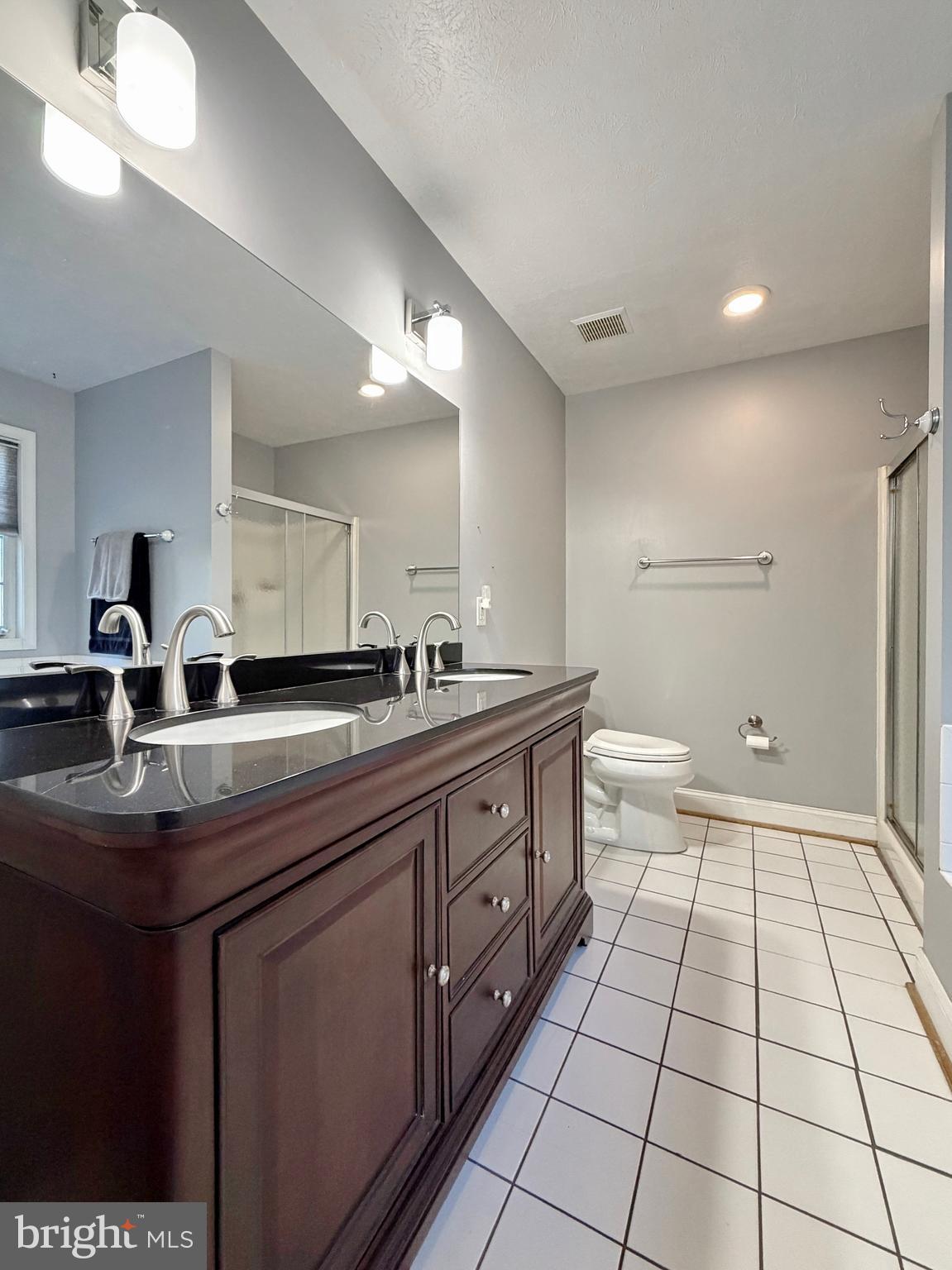 DOBBINS FARM - Residential