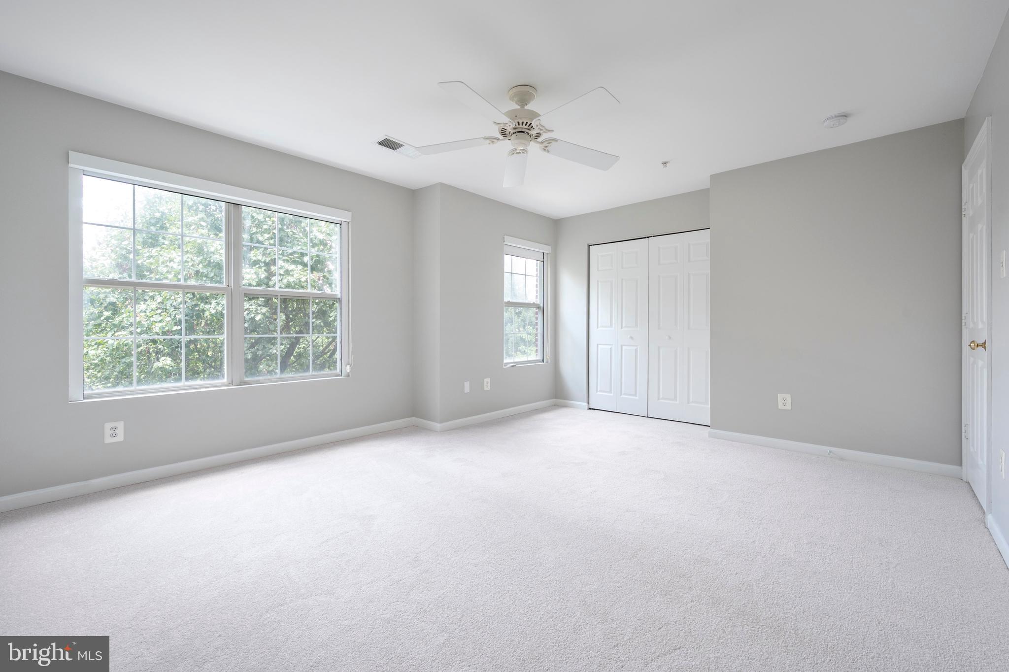 WILLOWS OF POTOMAC - Residential