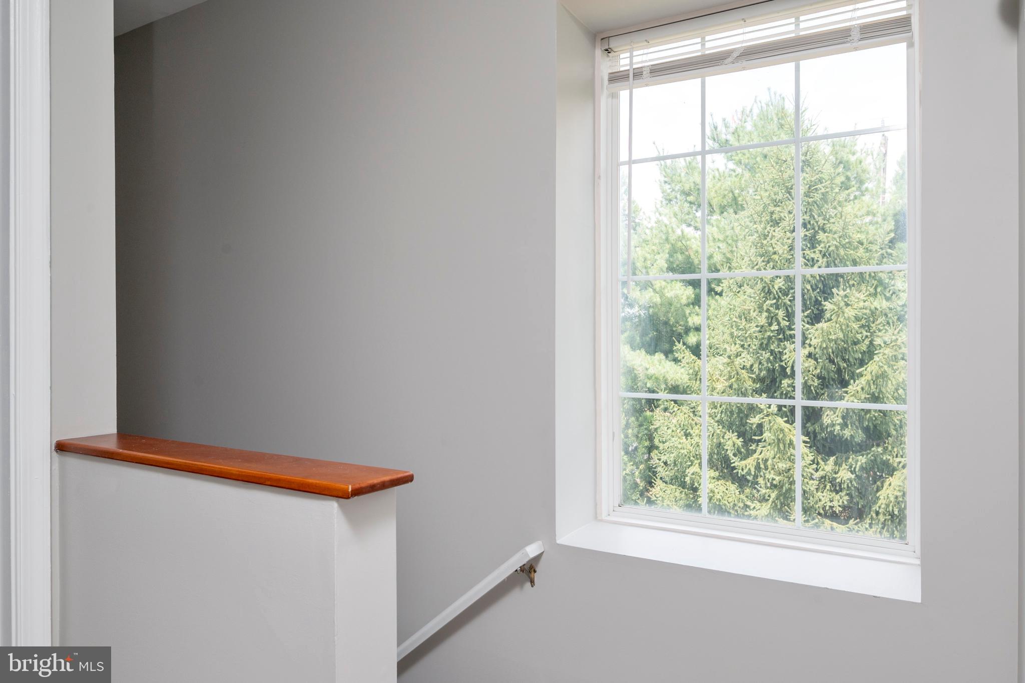 WILLOWS OF POTOMAC - Residential