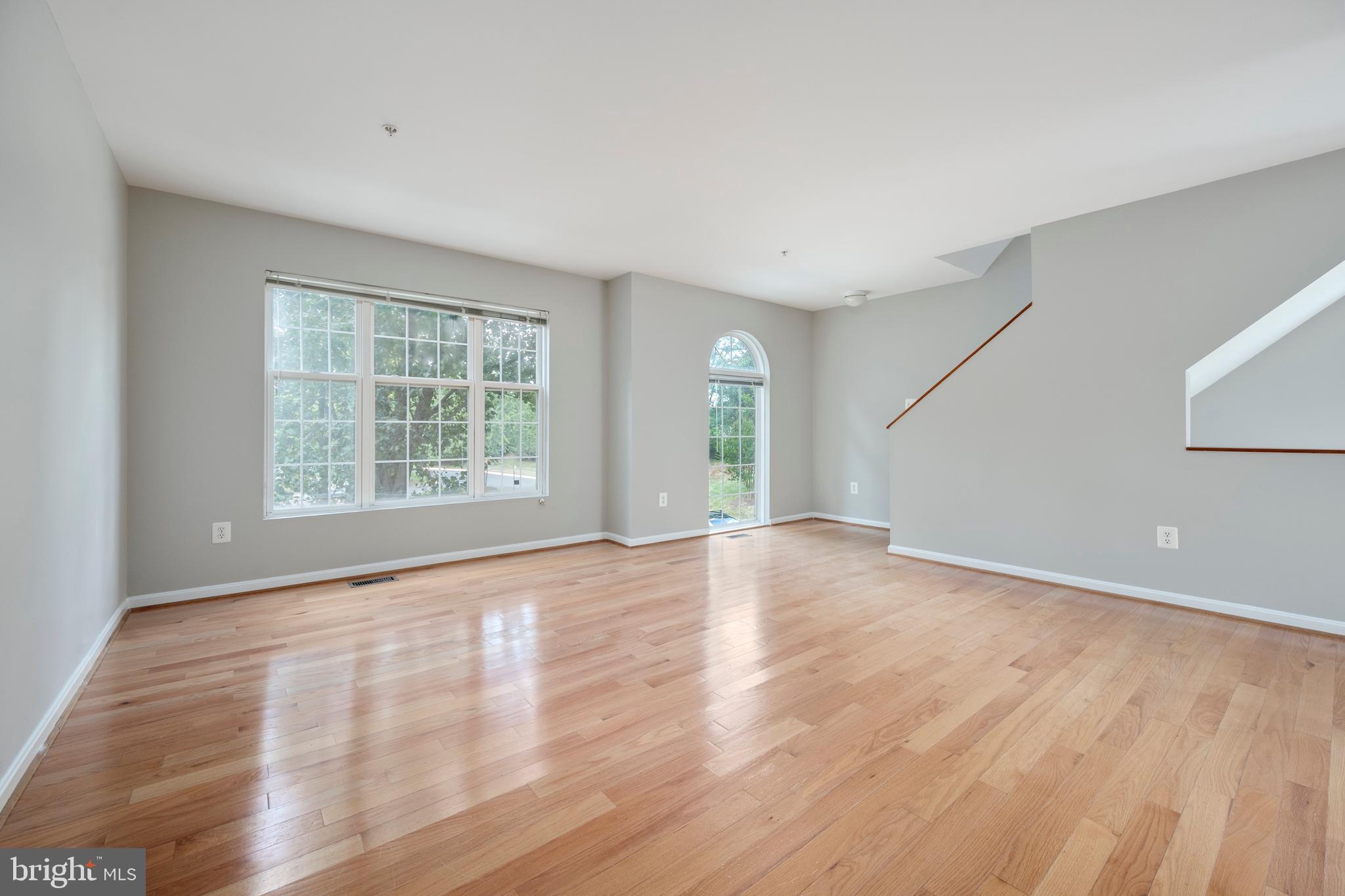 WILLOWS OF POTOMAC - Residential