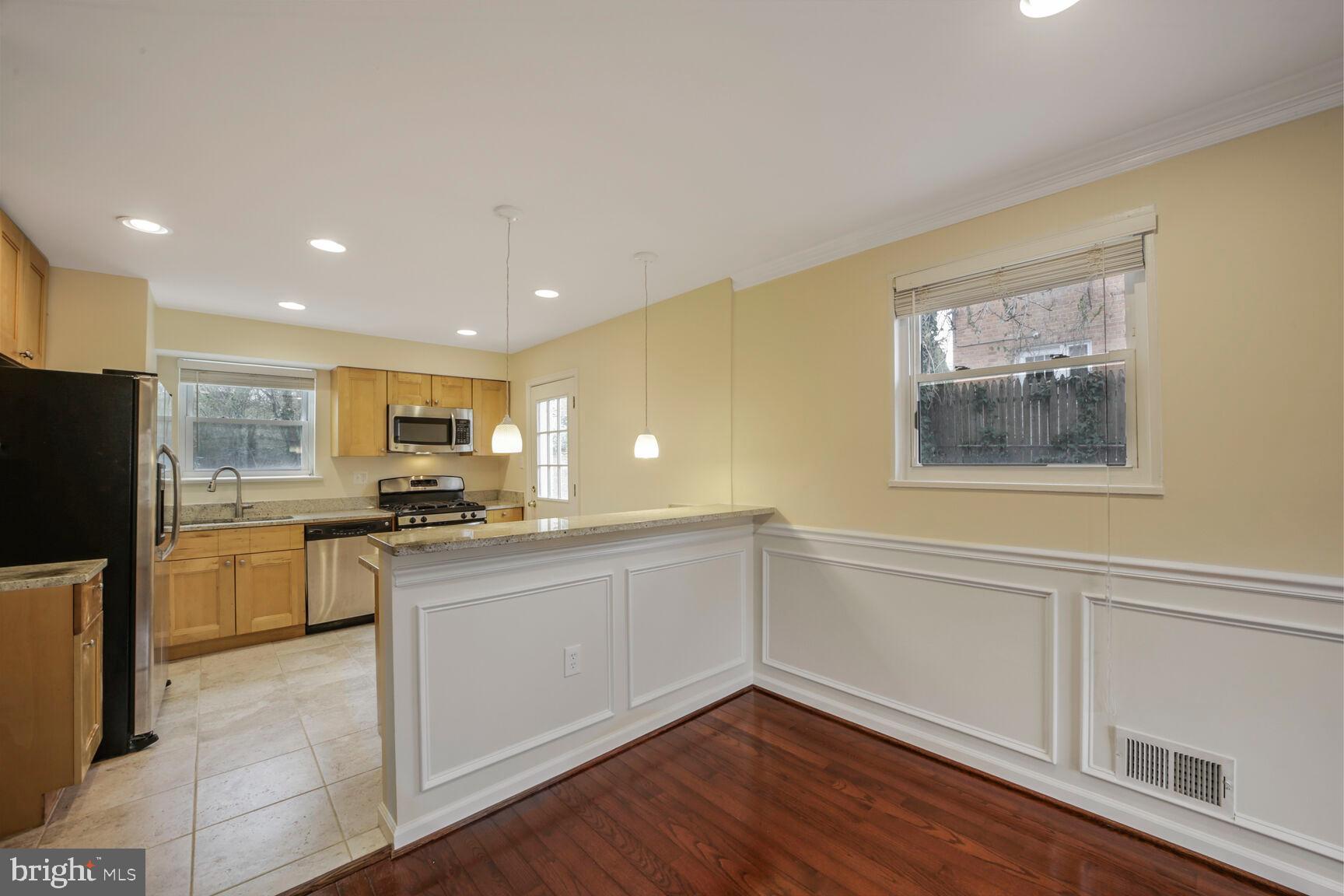 CAMERON - Residential