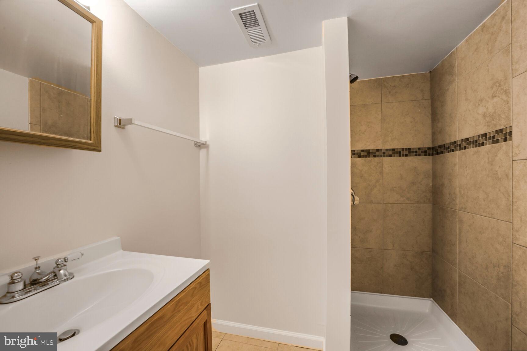 CAMERON - Residential