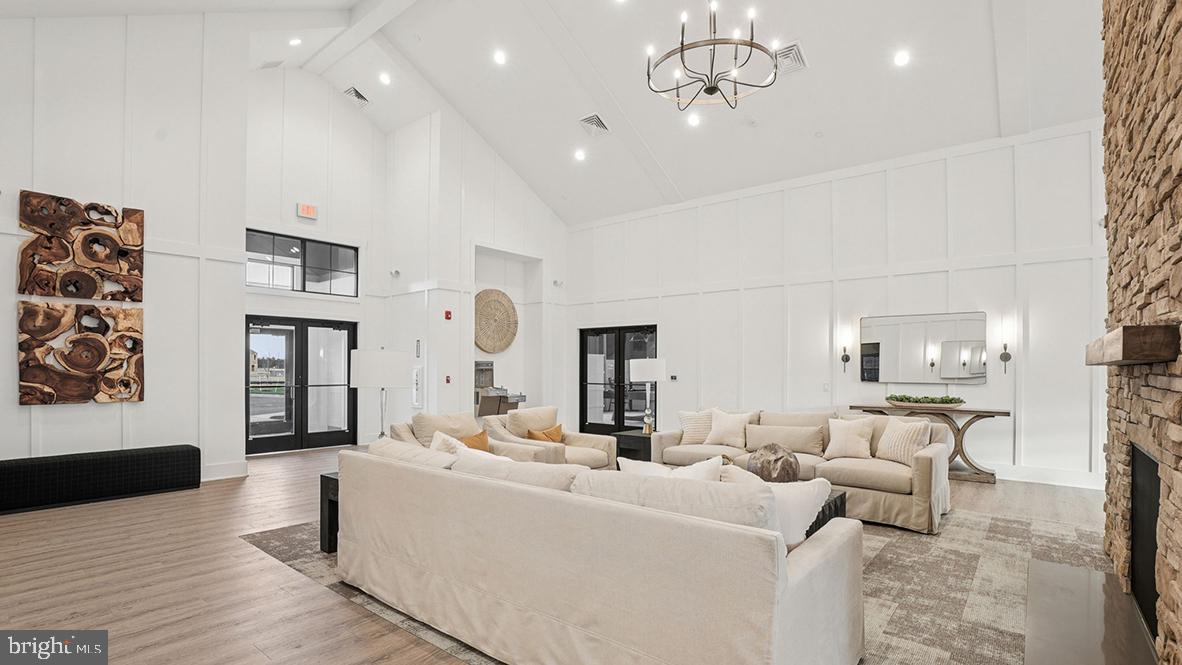 OCEAN CLUB - Residential