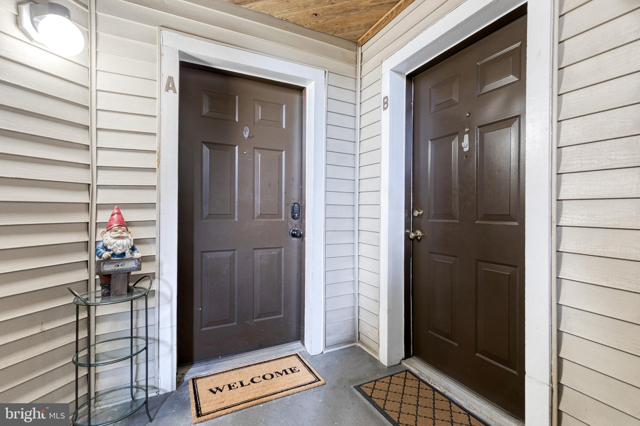 RIVERCHASE - Residential