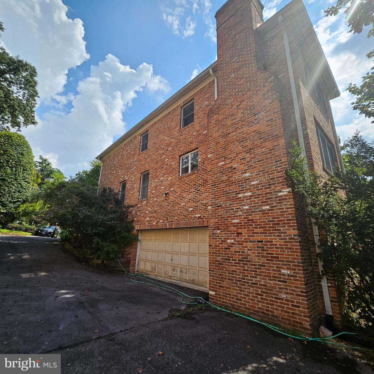 6002 ONONDAGA ROAD