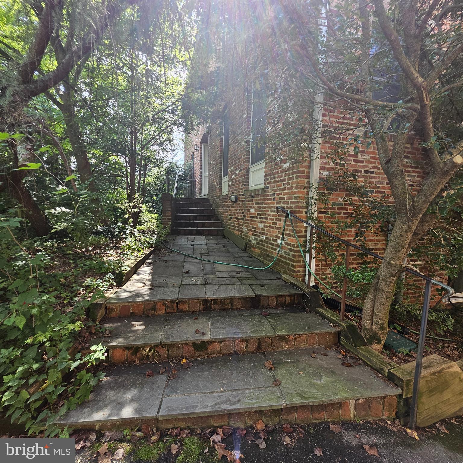6002 ONONDAGA ROAD