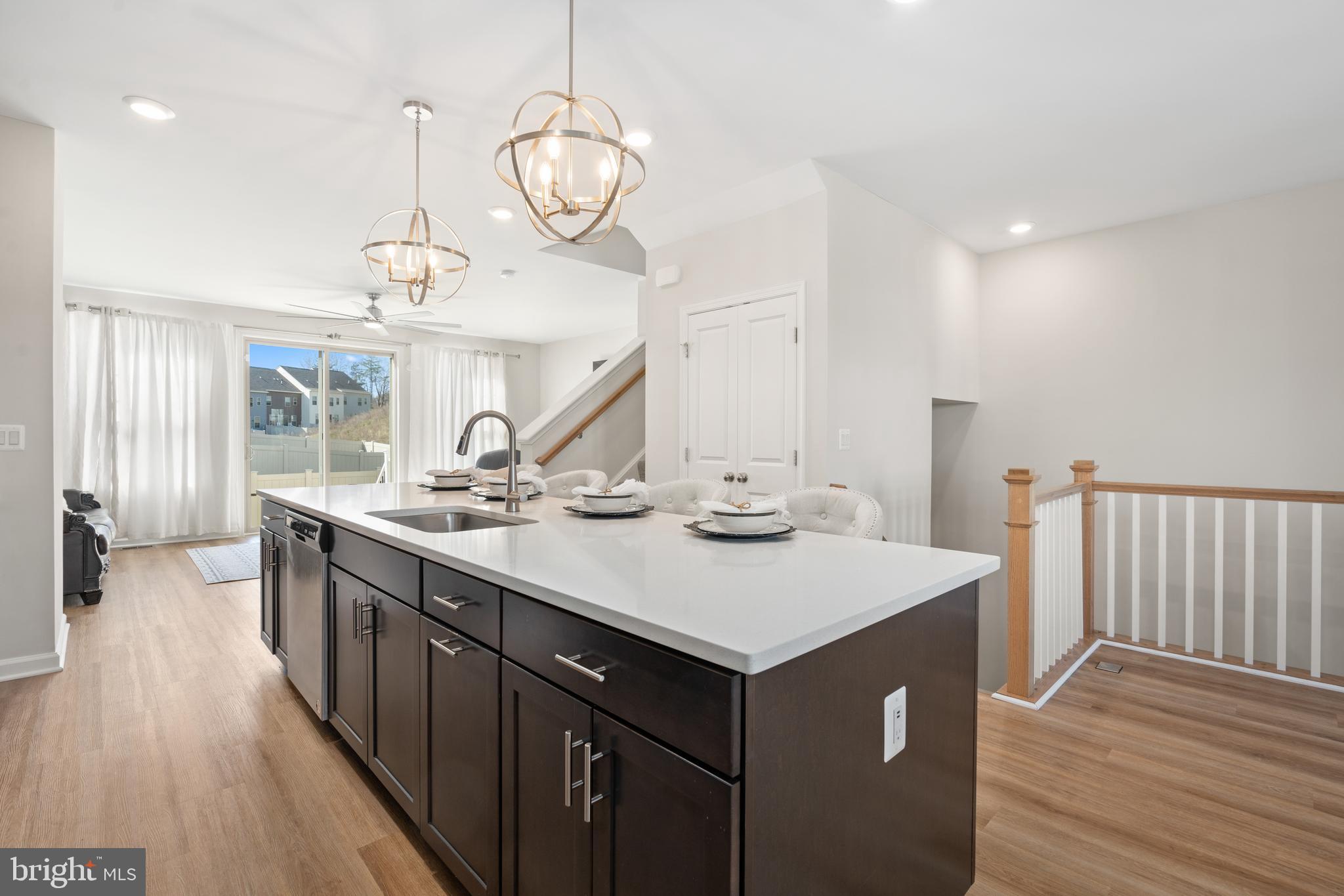 WHITSON WOODS - Residential