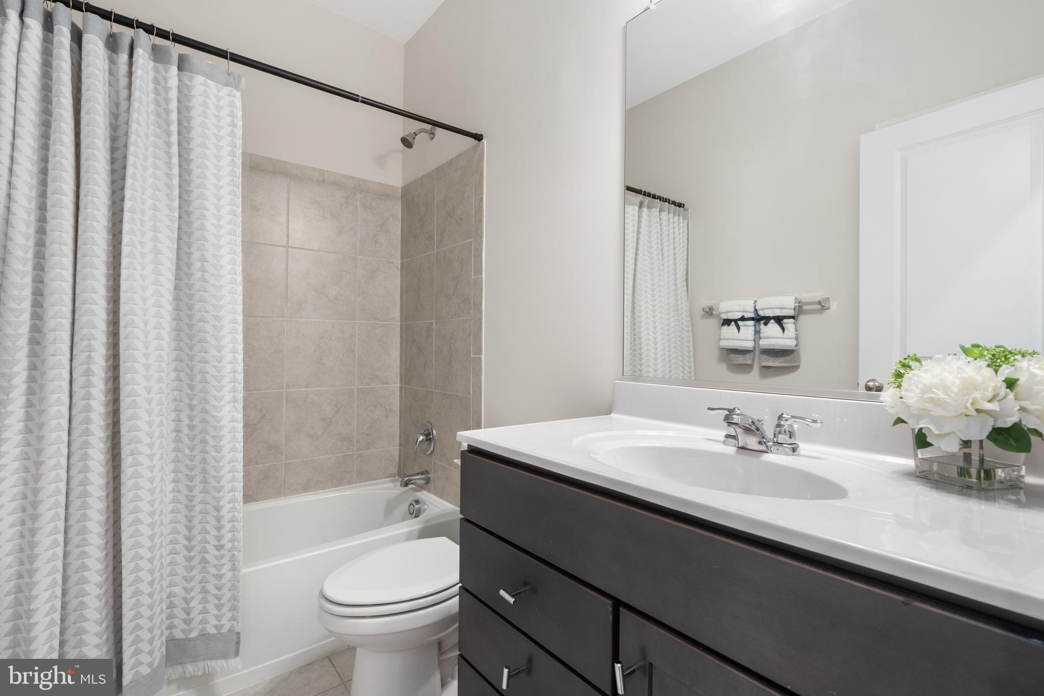 WHITSON WOODS - Residential