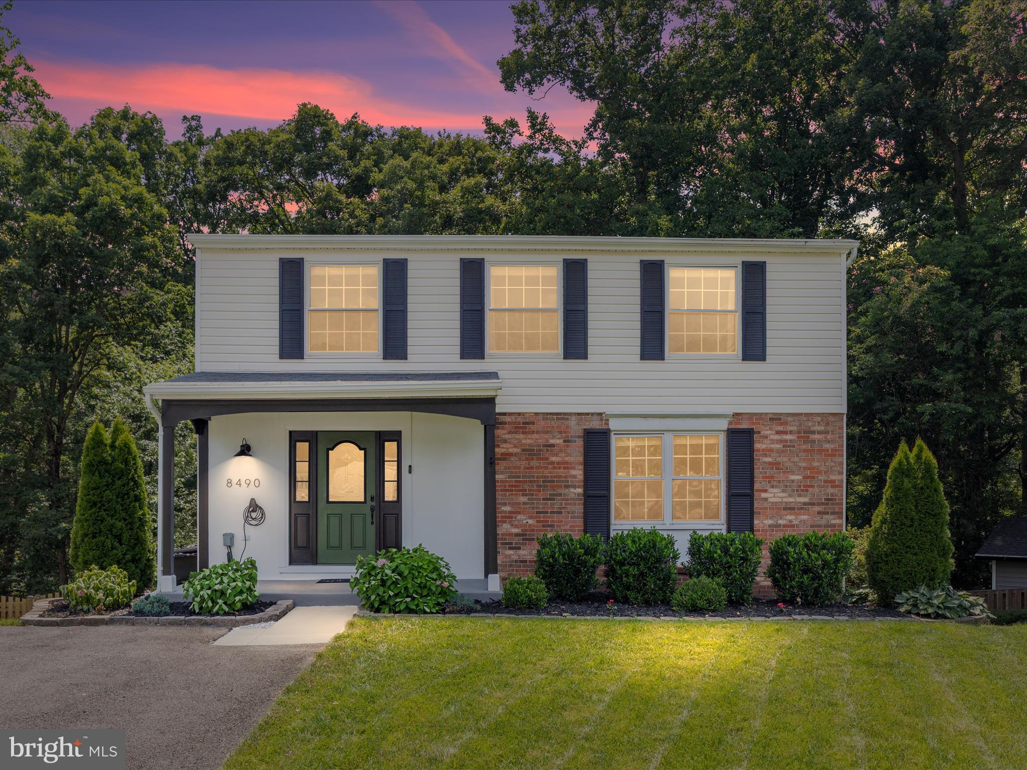 8490 MAGIC TREE COURT