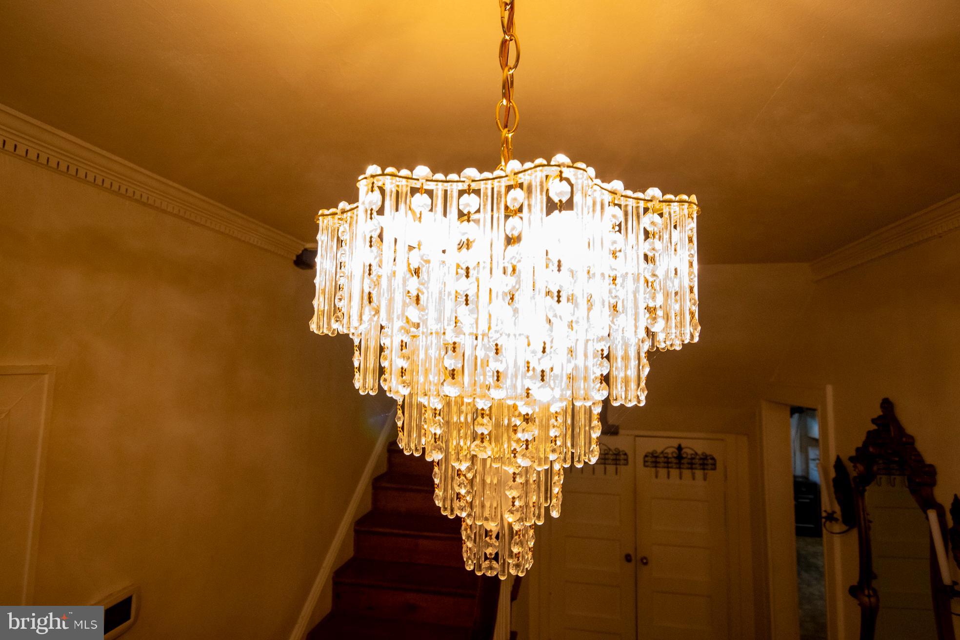 WINDSOR HILLS - Residential