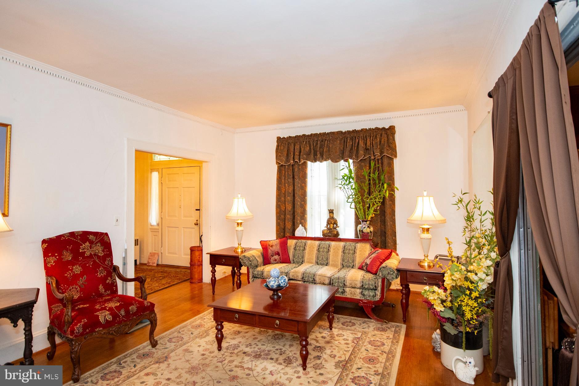 WINDSOR HILLS - Residential