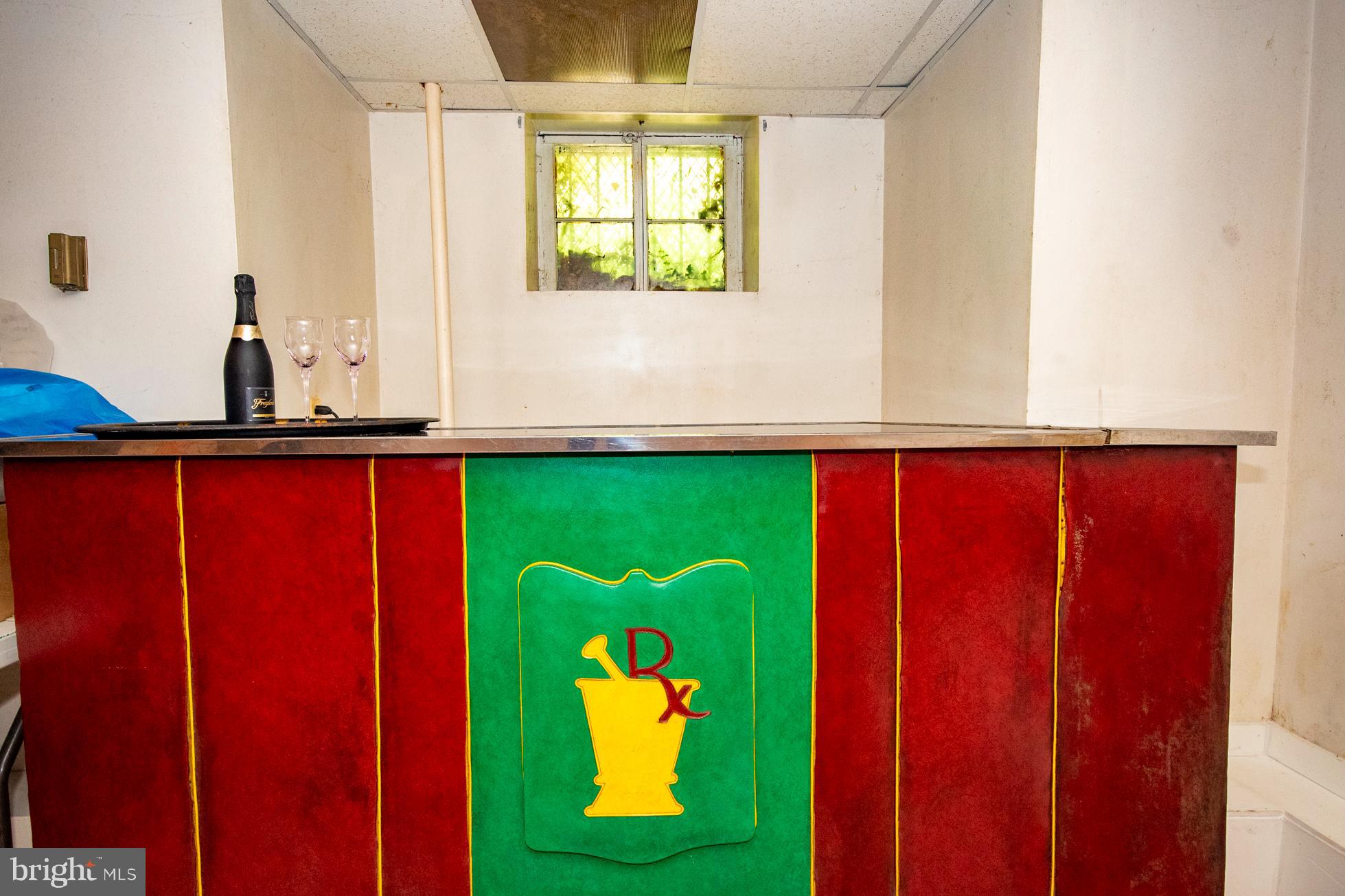 WINDSOR HILLS - Residential