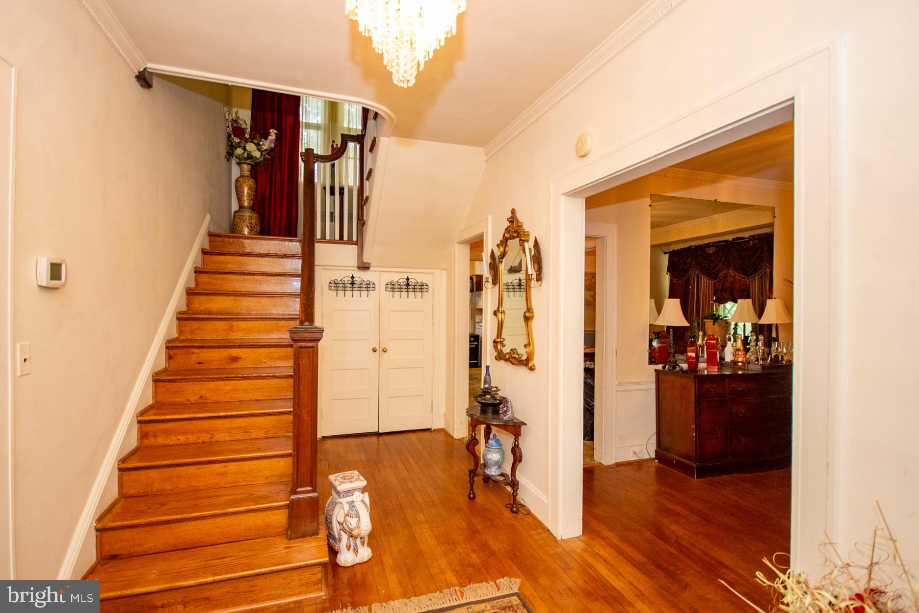 WINDSOR HILLS - Residential