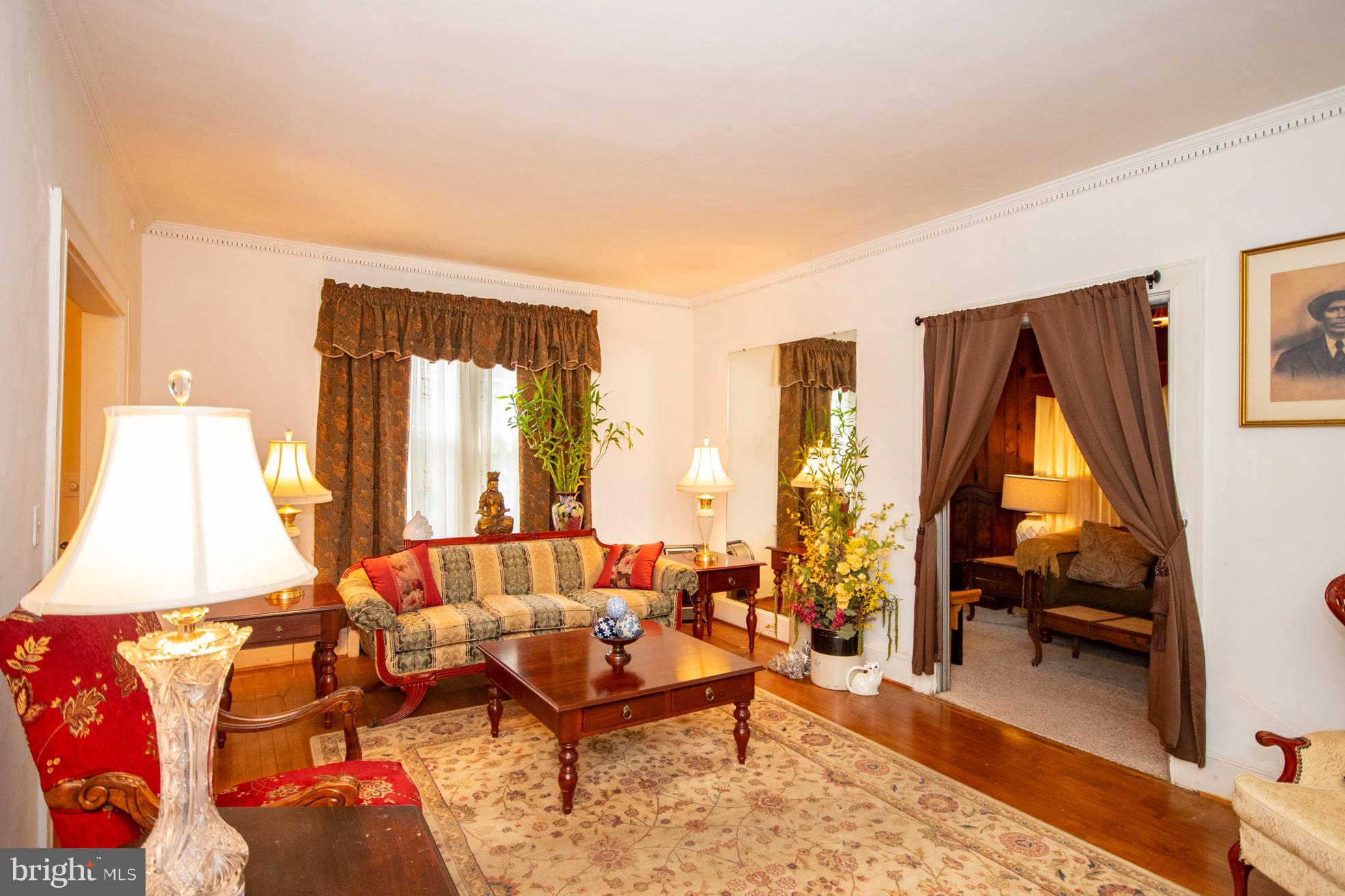 WINDSOR HILLS - Residential