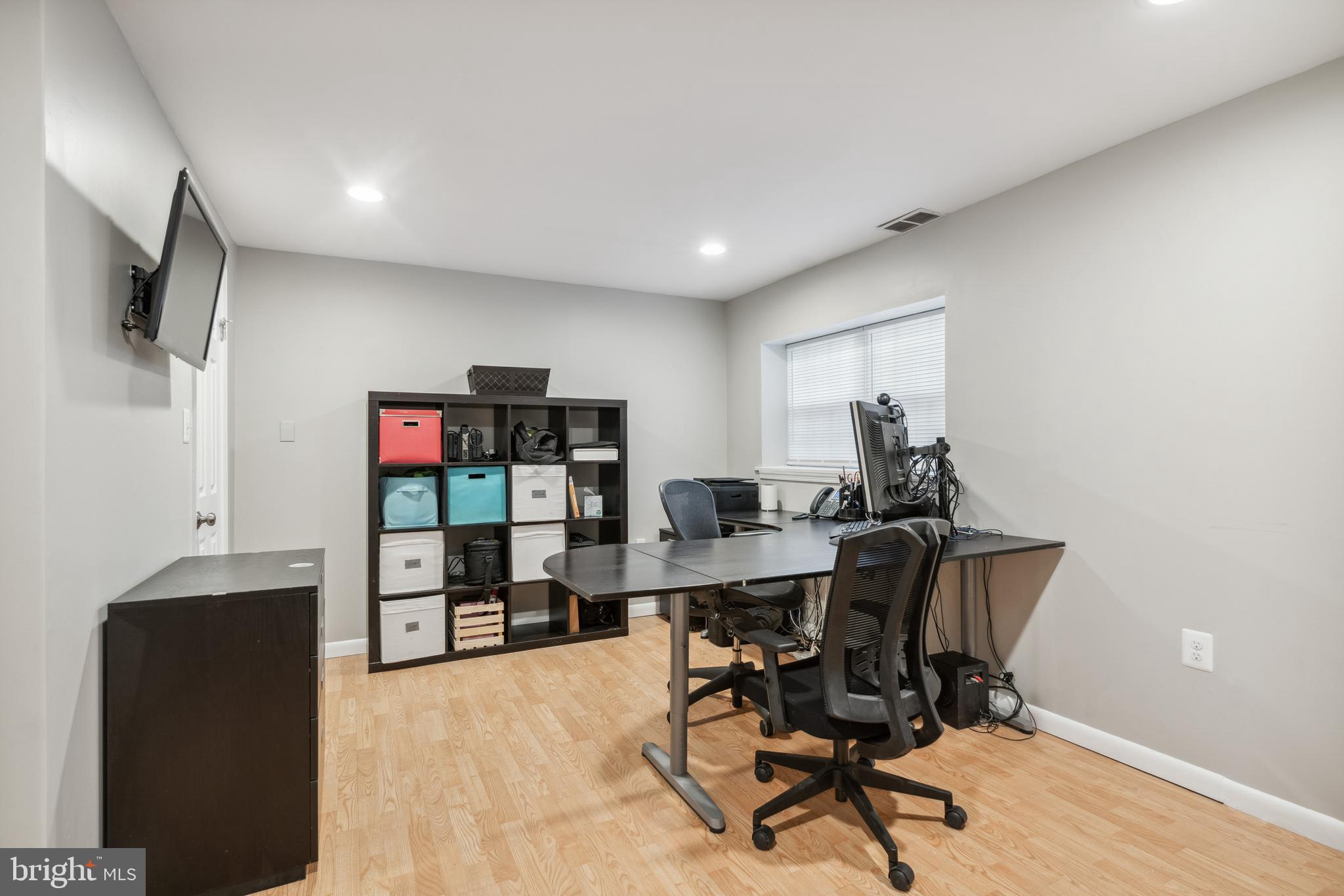 SWAN POINT - Residential