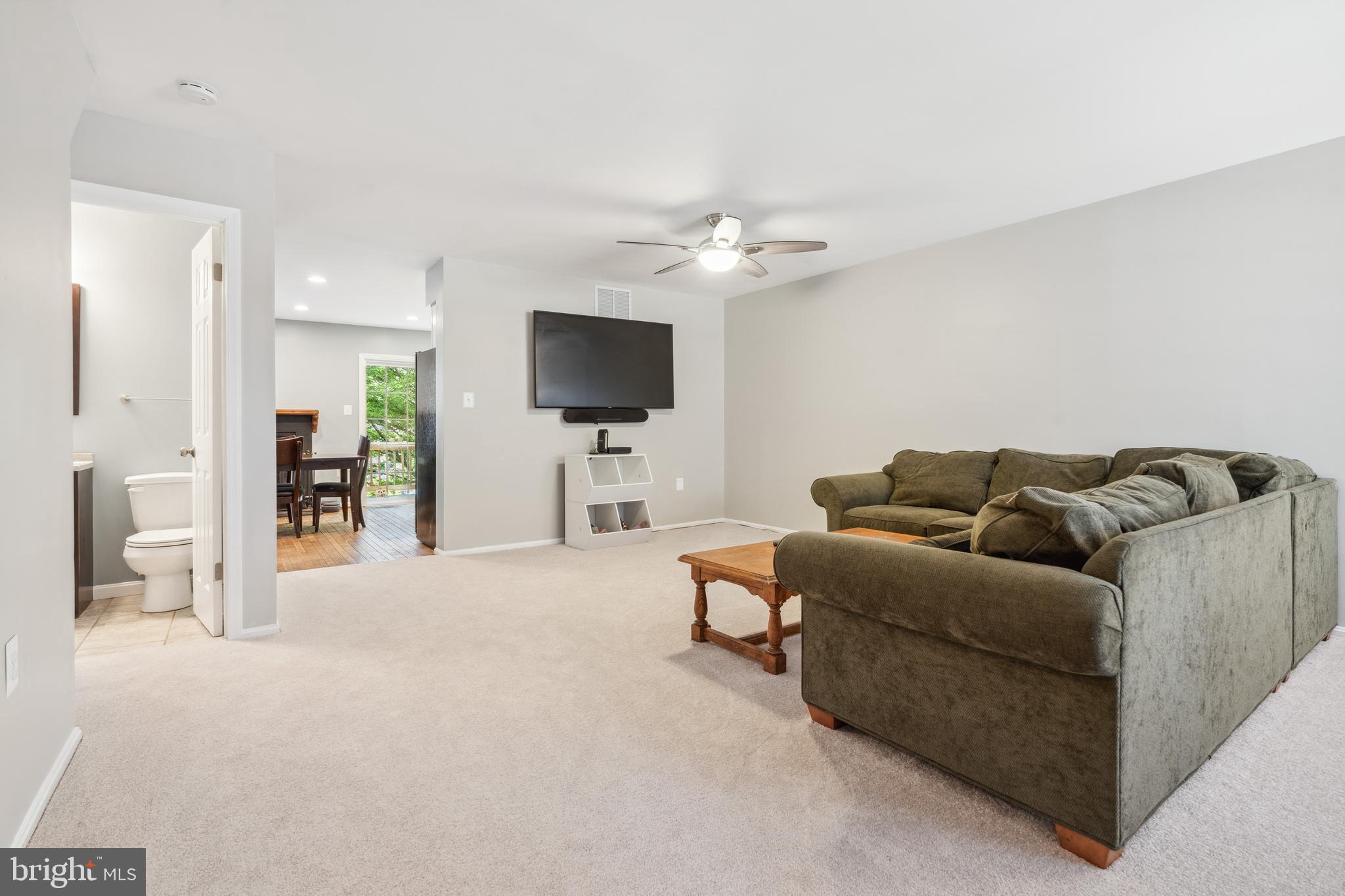 SWAN POINT - Residential