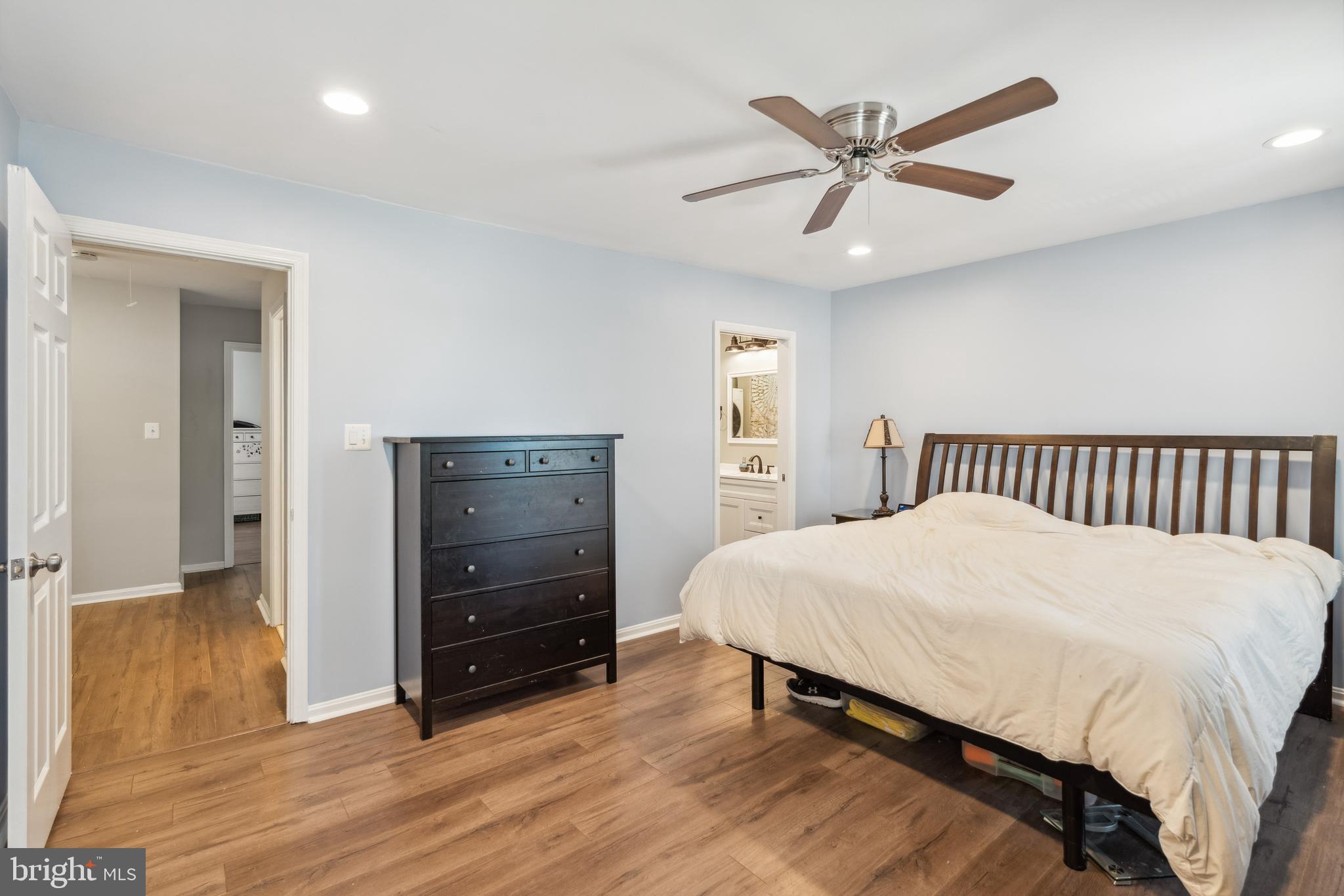 SWAN POINT - Residential