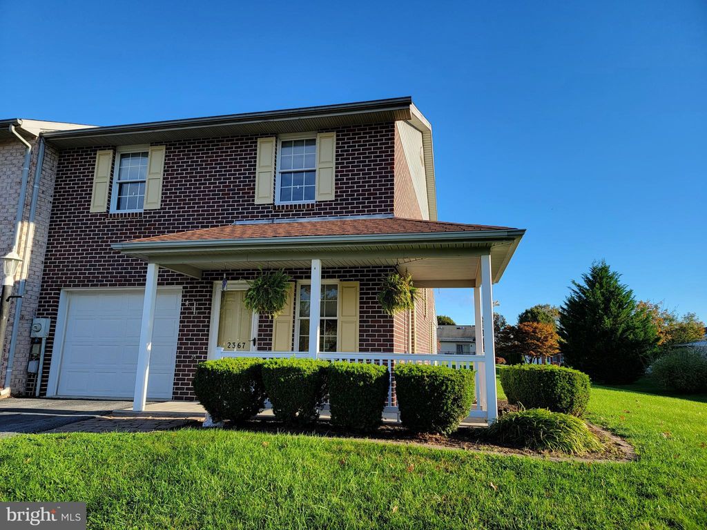 Photo of 2367 Mccleary Dr, CHAMBERSBURG, PA 17201 (MLS # PAFL2030854)