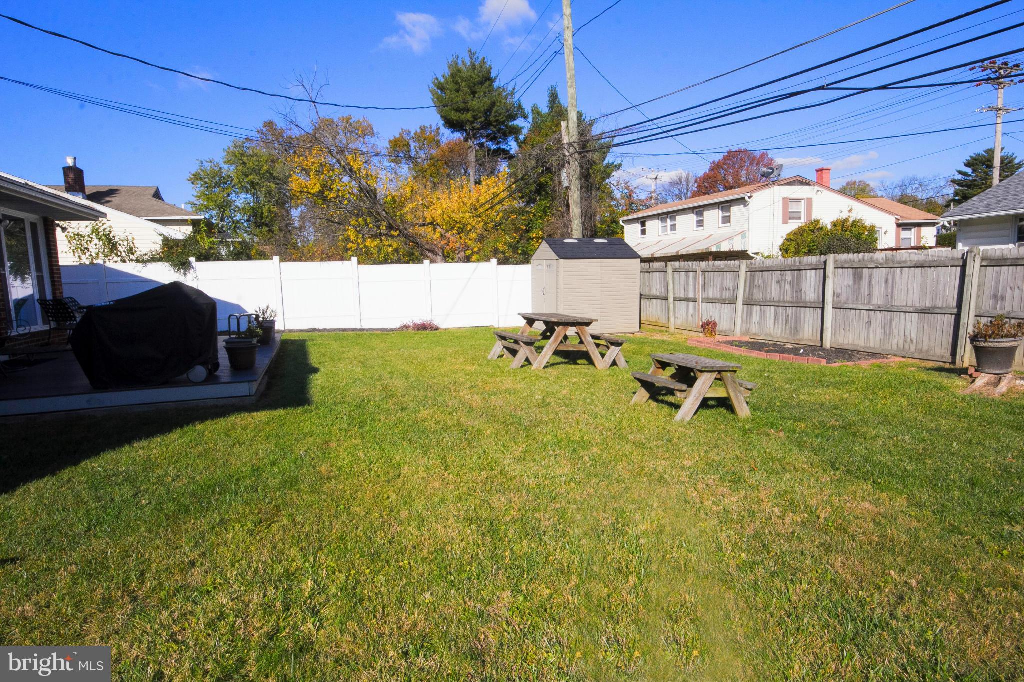 LYNNE ACRES - Residential