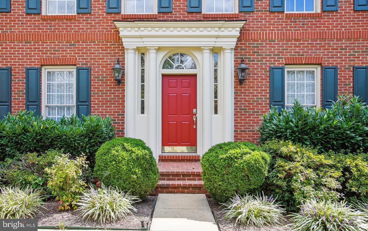 TREGARON - Residential Lease