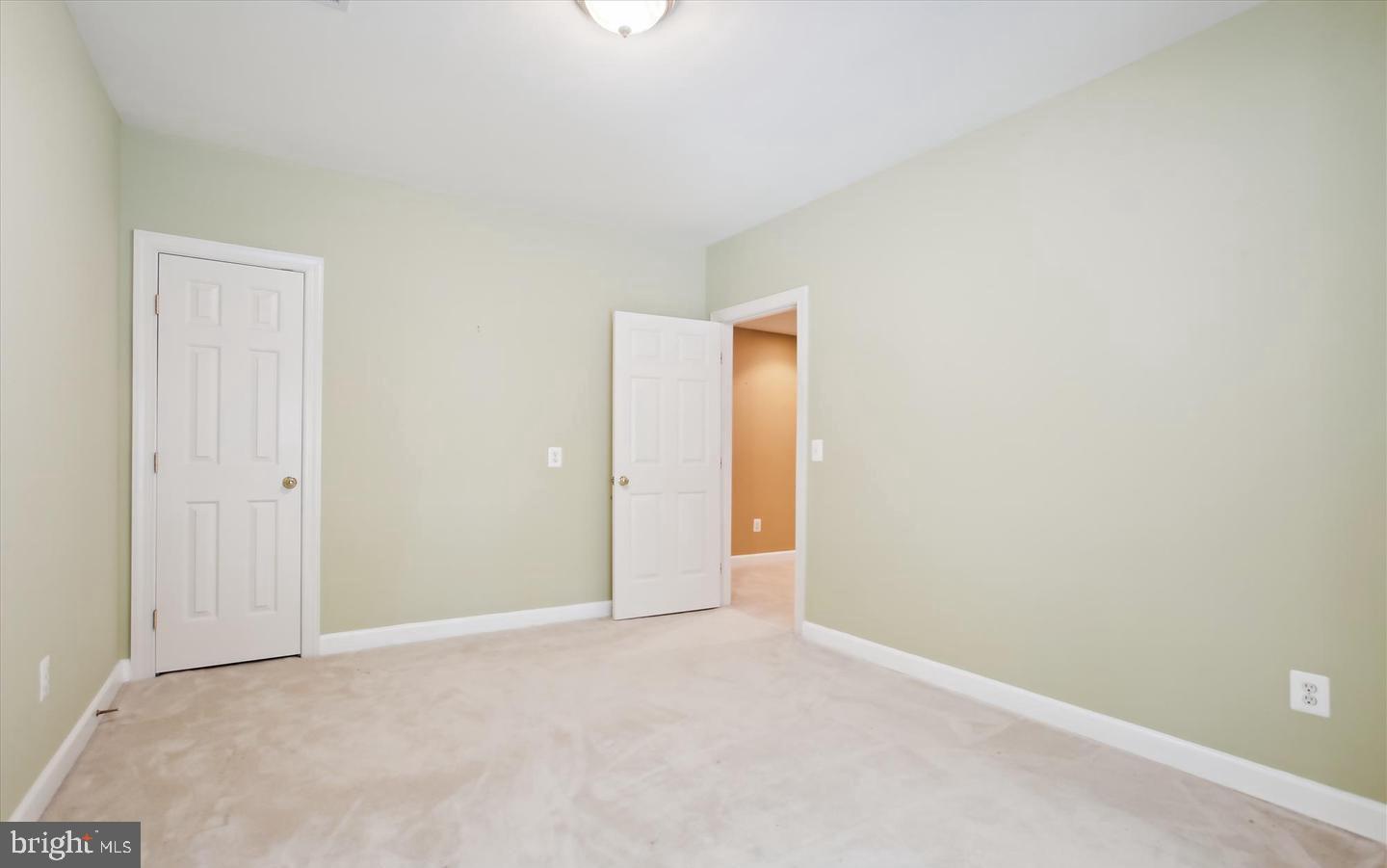 TREGARON - Residential Lease