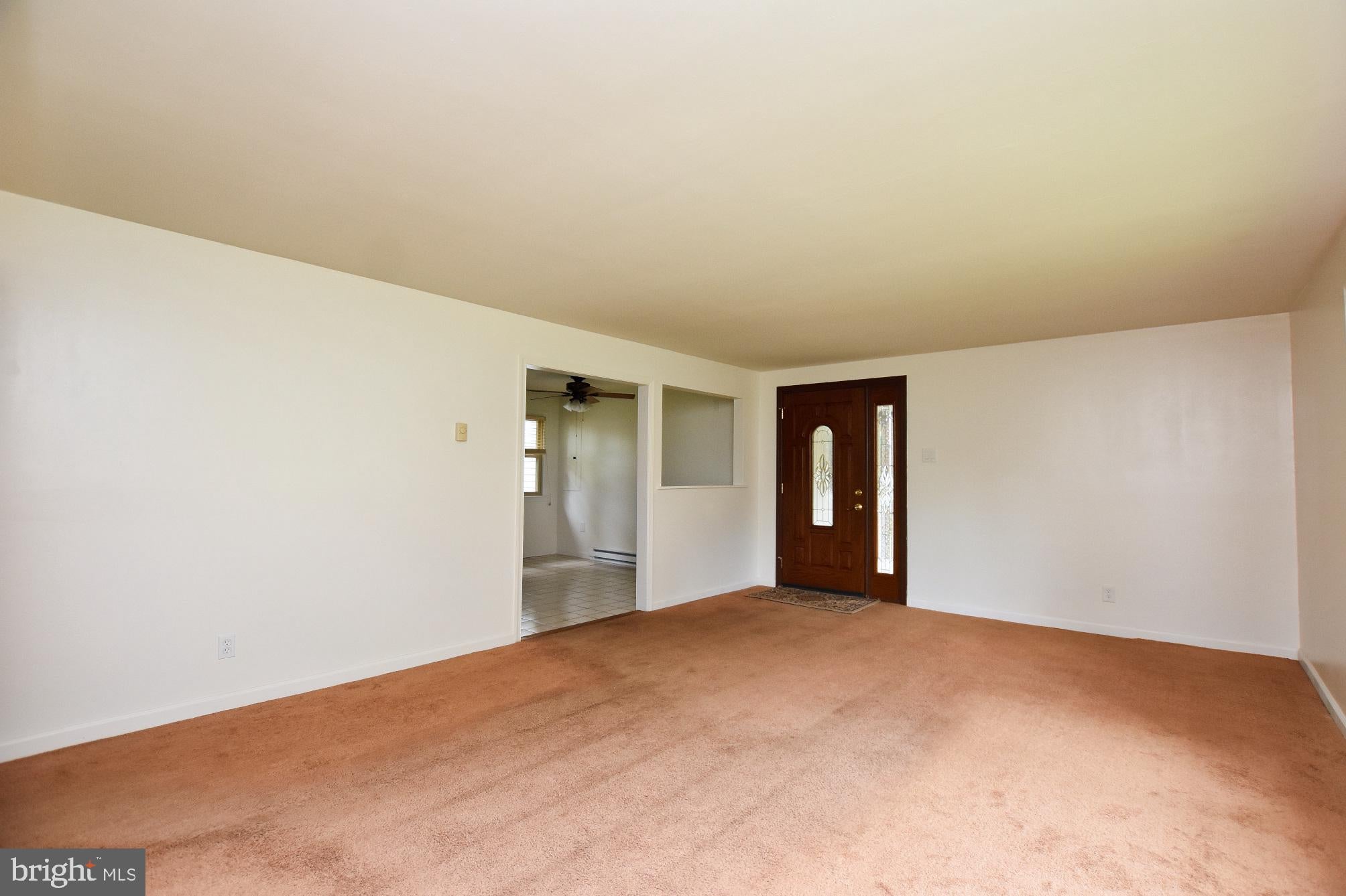 1927 CHAPEL AVENUE W