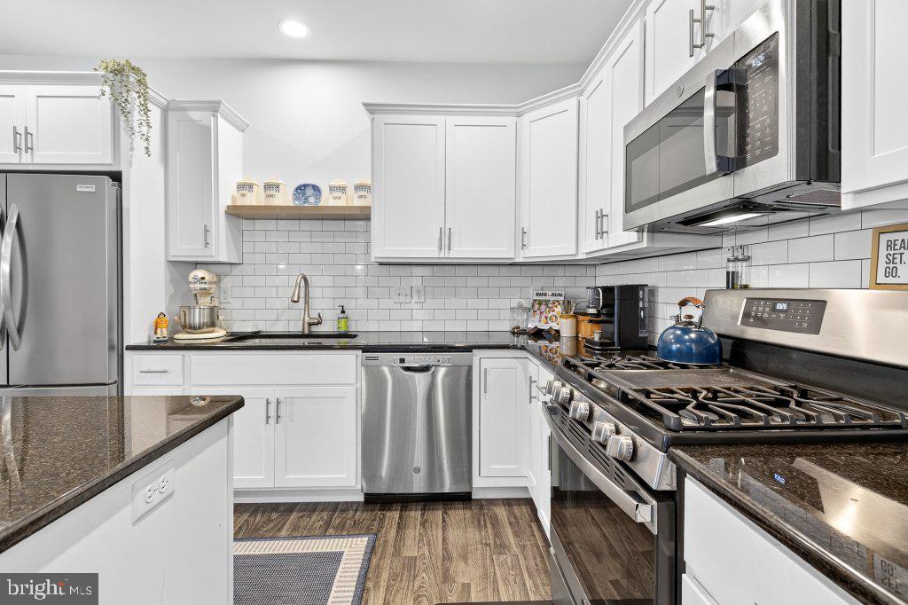 CROSSGATES - Residential