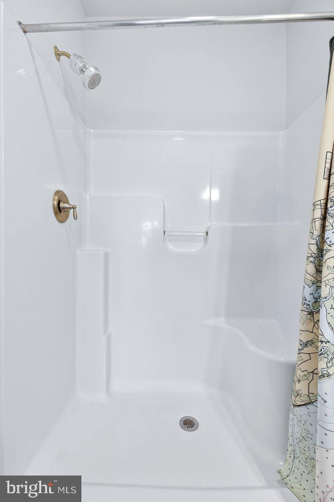 CROSSGATES - Residential