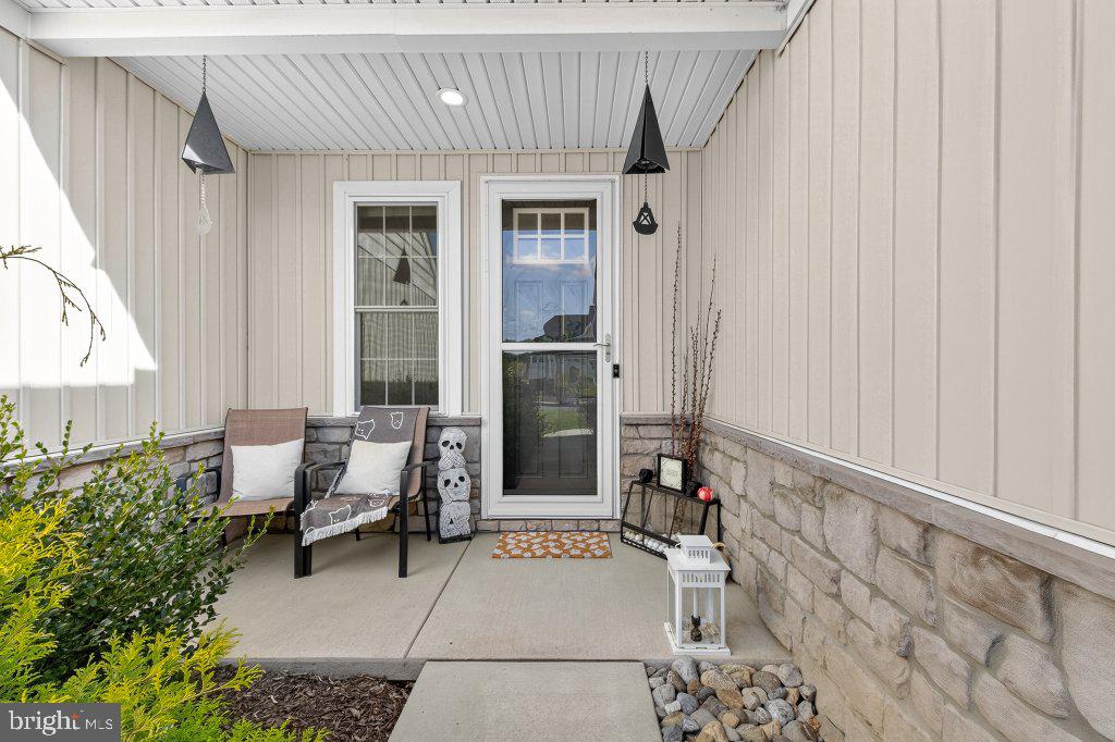 113 COPPERSTONE COURT