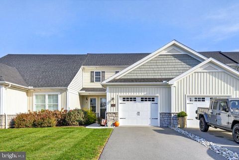 113 COPPERSTONE COURT MILLERSVILLE PA 17551