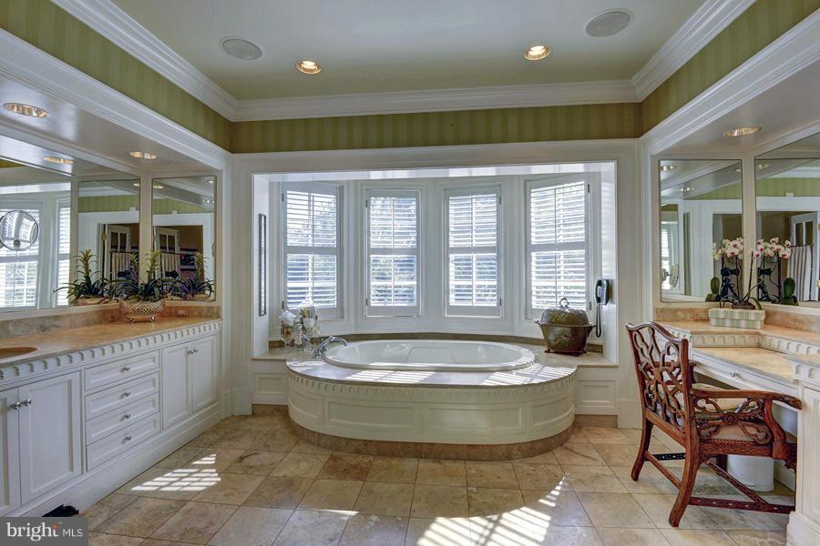 AVENEL - Residential