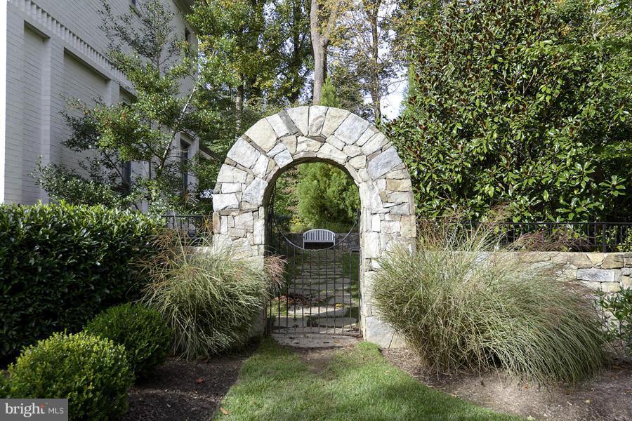 AVENEL - Residential