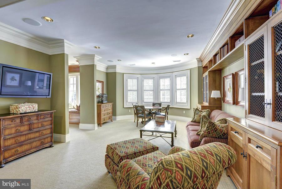 AVENEL - Residential