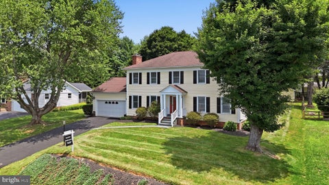 Homes For Sale - 38376 Downs Court<br/> HAMILTON, VA 20158