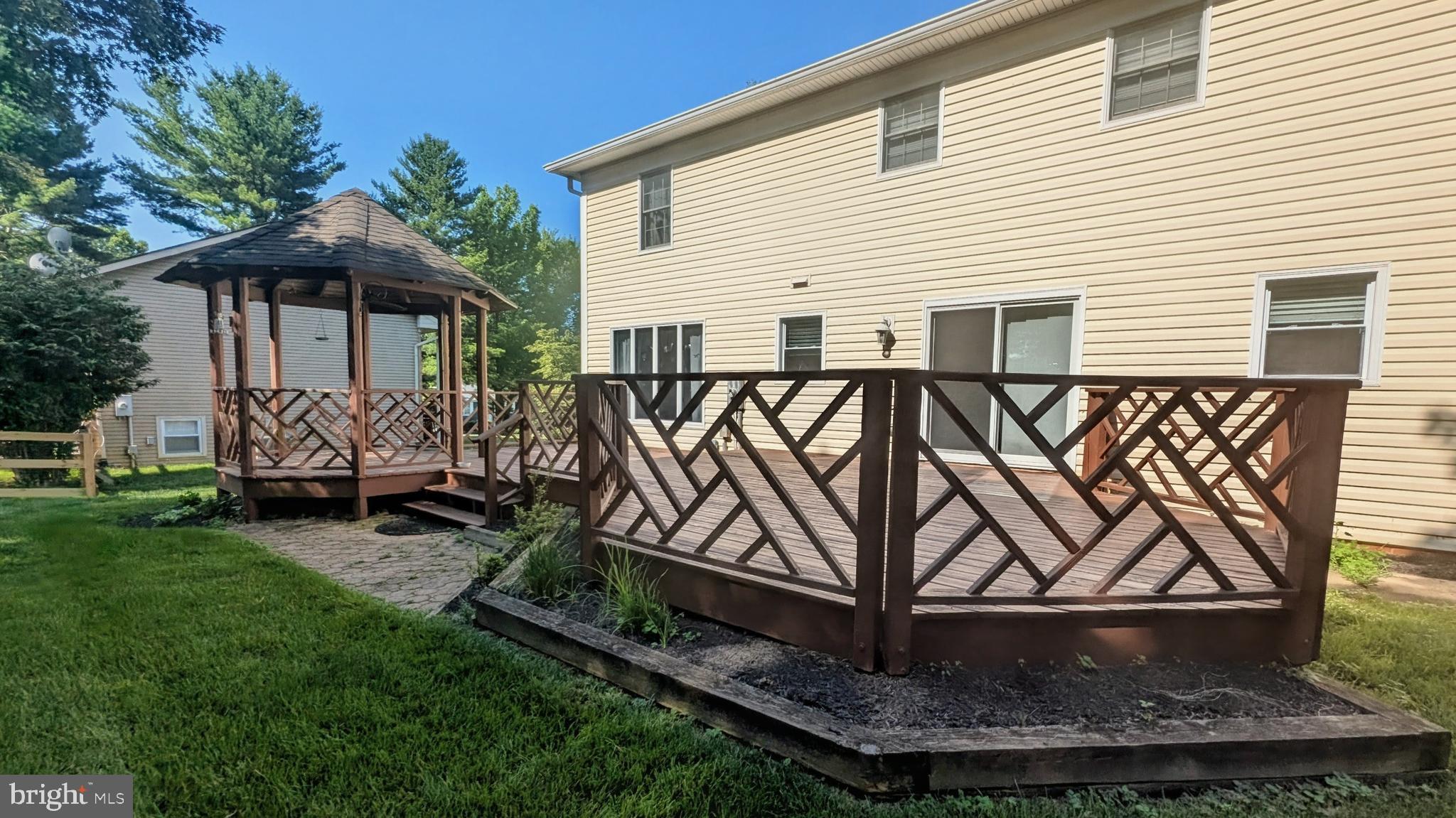 38376 DOWNS COURT