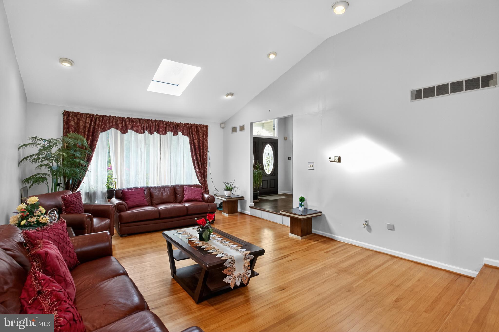 HUNTINGDON VALLEY - Residential